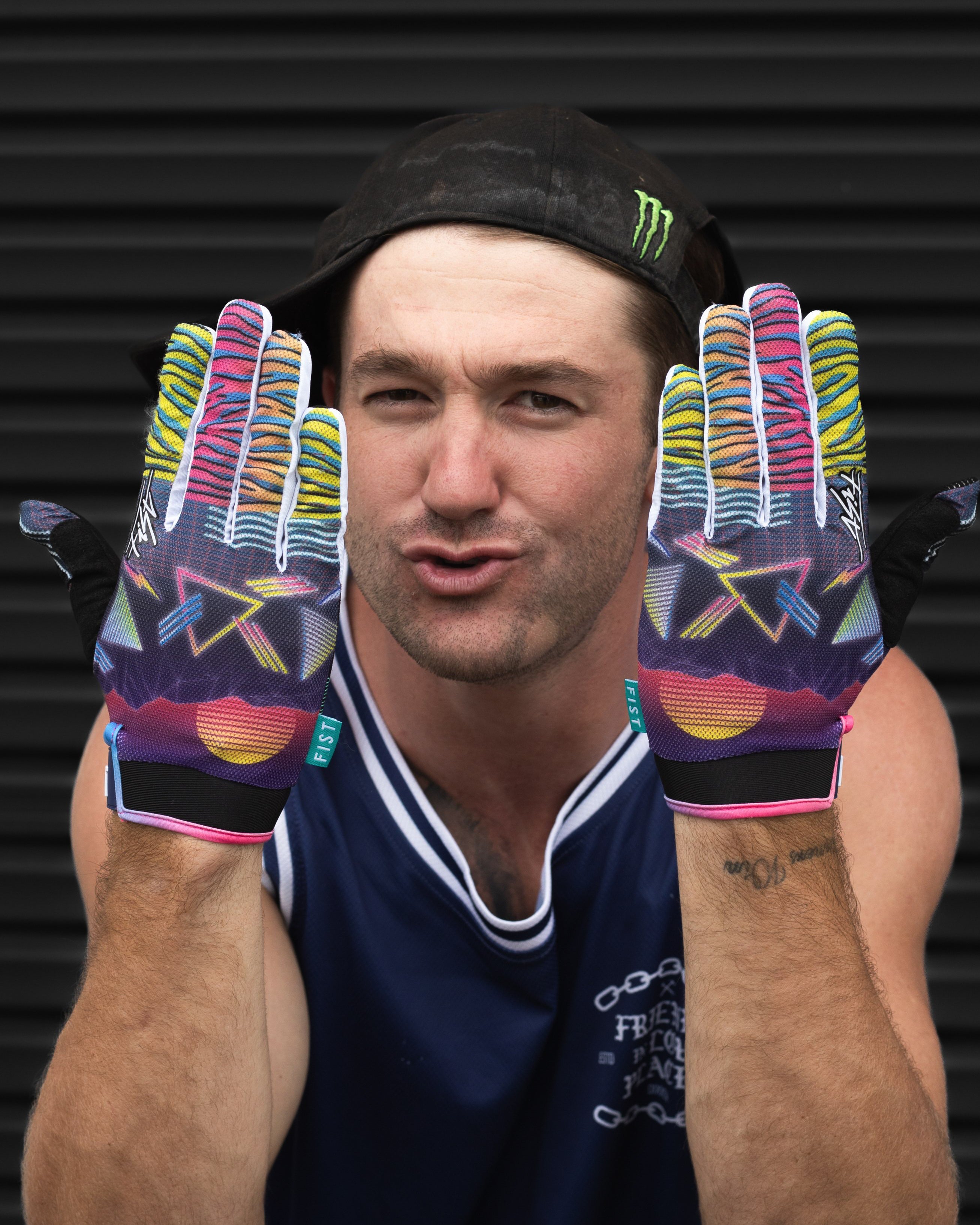 rto　　ライフウェーブパッチ CH26 | Breezer - Shapes HOT WEATHER Glove – FIST Handwear Australia