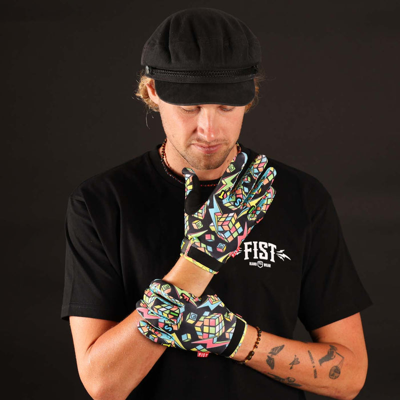 Dean Lucas -  Puzzled Glove